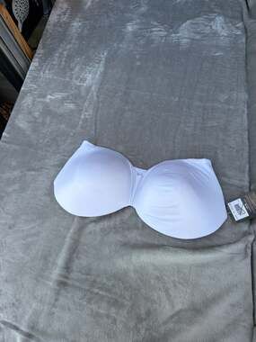 Maidenform ComfortGrip Full Coverage Strapless Underwire Bra 40DDD White